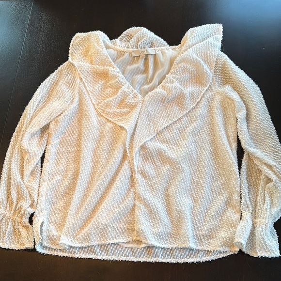 LOFT Cream Textured Blouse - Picture 1 of 3